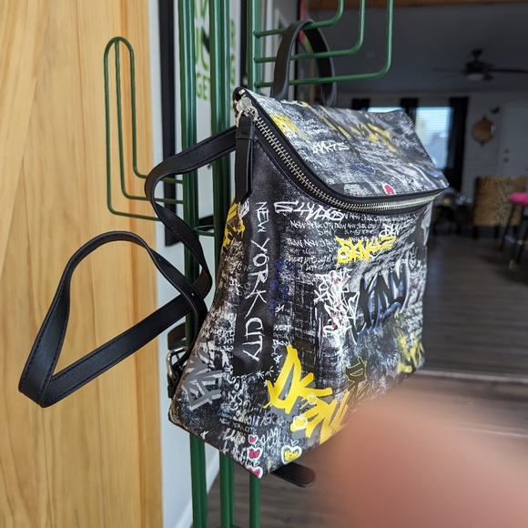 NWOT DKNY Graffiti Backpack Purse - Picture 4 of 7
